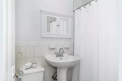 8 Kinross Rd #4, Boston, MA 02135 - Photo 9