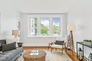 8 Kinross Rd, Boston, MA 02135 - Photo 5