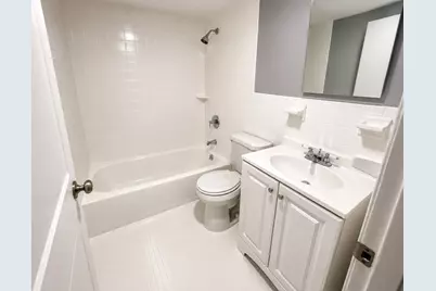 39 N Billerica Rd #4, Lowell, MA 01852 - Photo 9