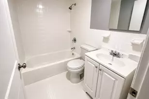 39 N Billerica Rd, Lowell, MA 01852 - Photo 9