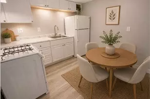 39 N Billerica Rd, Lowell, MA 01852 - Photo 5