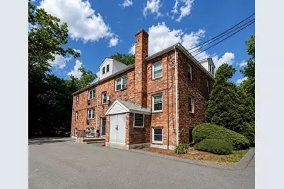 39 N Billerica Rd #4, Lowell, MA 01852 - Photo 13