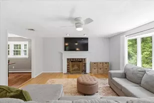 94 High St, Walpole, MA 02081 - Photo 5