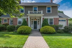 20 Wenonah Pl, Longmeadow, MA 01106 - Photo 1