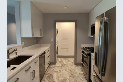38 Village Road #704, Middleton, MA 01949 - Photo 5