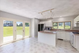 10 Valleyview Farm Rd, Haverhill, MA 01835 - Photo 11