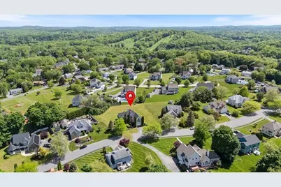 10 Valleyview Farm Rd, Haverhill, MA 01835 - Photo 1