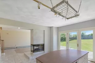 10 Valleyview Farm Rd, Haverhill, MA 01835 - Photo 13