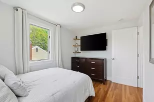 46 Robinson Rd, Woburn, MA 01801 - Photo 11