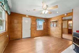 23 Friendship St, Billerica, MA 01821 - Photo 7