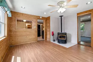 23 Friendship St, Billerica, MA 01821 - Photo 5