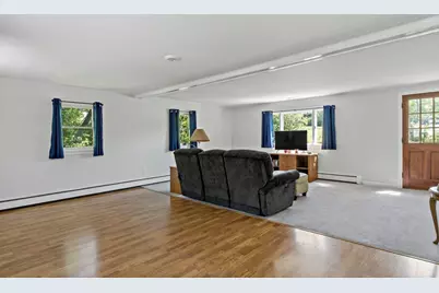 238 Lake St, Bellingham, MA 02019 - Photo 11