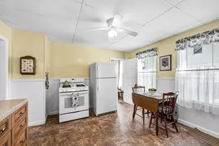 162 Hubbard St, Ludlow, MA 01056 - Photo 13