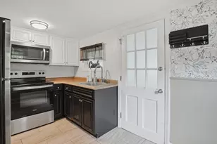 144 Holden St, Worcester, MA 01606 - Photo 9