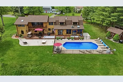 94 Berkshire Ave, Southwick, MA 01077 - Photo 3