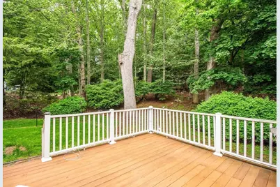 2 Paradox Dr, Worcester, MA 01602 - Photo 33
