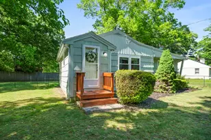 22 Madison Rd, Halifax, MA 02338 - Photo 5