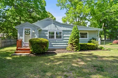 22 Madison Road, Halifax, MA 02338 - Photo 3