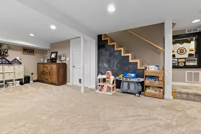 17 Stafford Road, Danvers, MA 01923 - Photo 33