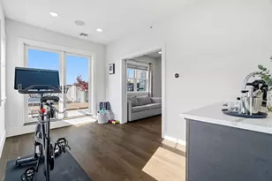 10-14 Sydney St, Boston, MA 02125 - Photo 19