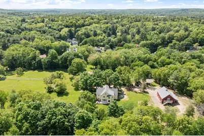 2 Marlboro Rd, Stow, MA 01775 - Photo 9