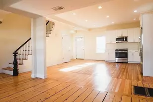 14 Humboldt Pl, Boston, MA 02127 - Photo 11