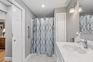 9 Ansie Rd, Chelmsford, MA 01824 - Photo 17