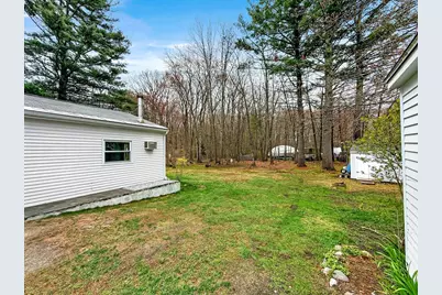 126 Beach Rd, Salisbury, MA 01952 - Photo 11