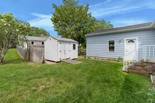 821 Pearse Rd, Swansea, MA 02777 - Photo 5