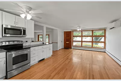 821 Pearse Rd, Swansea, MA 02777 - Photo 23
