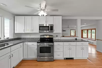 821 Pearse Rd, Swansea, MA 02777 - Photo 21