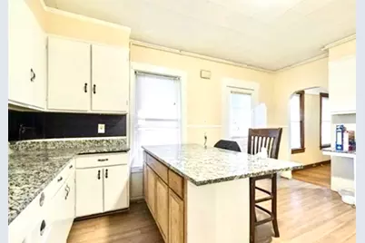 35 Maple Street, Fitchburg, MA 01420 - Photo 7
