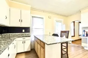35 Maple St, Fitchburg, MA 01420 - Photo 7