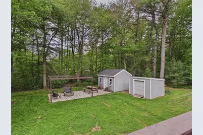 84 Seekell St, Taunton, MA 02718 - Photo 33