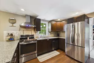 84 Seekell St, Taunton, MA 02718 - Photo 11
