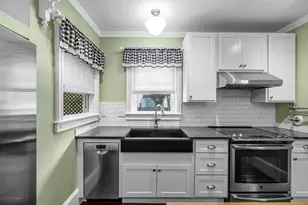 1030 Pine St, Palmer, MA 01069 - Photo 11