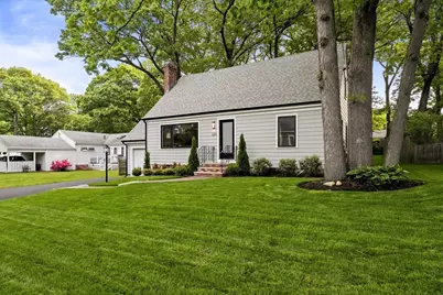323 Ridge St, Arlington, MA 02474 - Photo 5