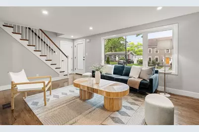 323 Ridge St, Arlington, MA 02474 - Photo 3