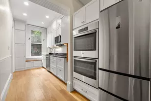 21 E Concord St, Boston, MA 02118 - Photo 13