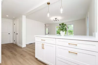 1330 Main St, Tewksbury, MA 01876 - Photo 11