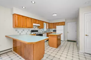 66 Squaw's Path, Wareham, MA 02538 - Photo 9