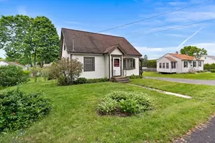97 Pleasant St, Spencer, MA 01562 - Photo 35