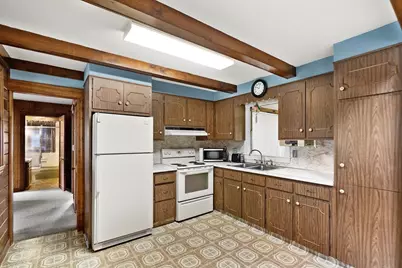 97 Pleasant St, Spencer, MA 01562 - Photo 3