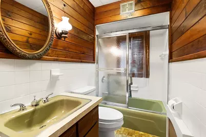 97 Pleasant St, Spencer, MA 01562 - Photo 23