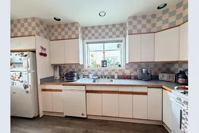 20 Windsor Rd #1, Medford, MA 02155 - Photo 7