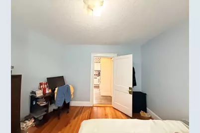 20 Windsor Rd #1, Medford, MA 02155 - Photo 9