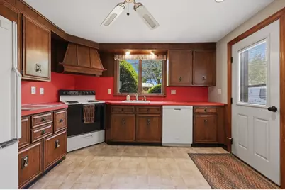 398 Salem Street, Wakefield, MA 01880 - Photo 11
