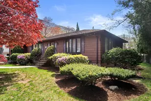 49 Lake St, Shrewsbury, MA 01545 - Photo 3