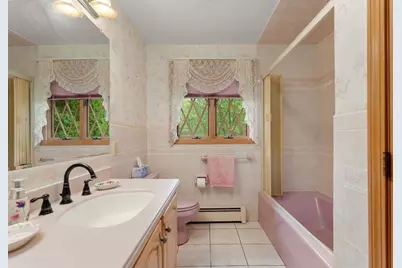 49 Lake St, Shrewsbury, MA 01545 - Photo 17