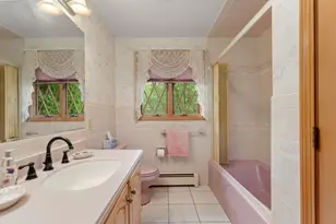 49 Lake St, Shrewsbury, MA 01545 - Photo 17